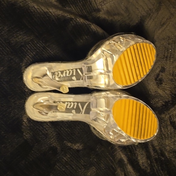 Kiara cinderella mule heels - Picture 4 of 4